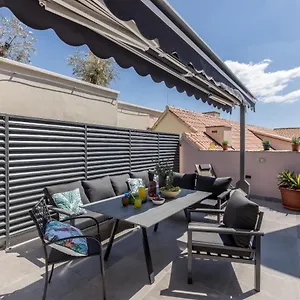  Apartment Main Square Duplex With Rooftop Terrace