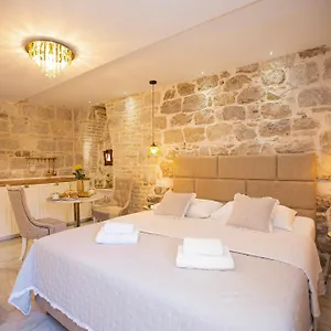 3* Pensjonat Paradise