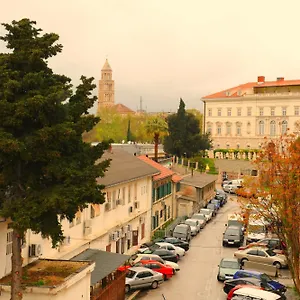 Gæstehus Valentino, Split